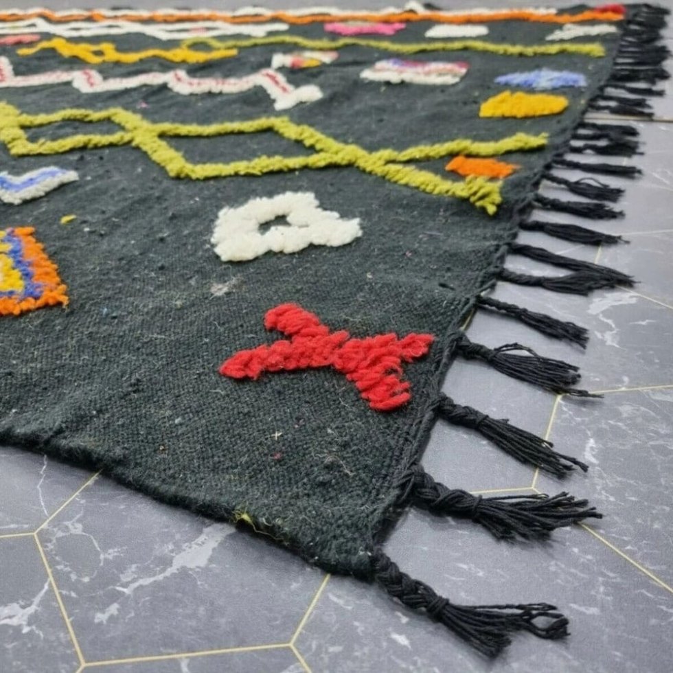 Svart tribal berber kilim matta - Bild 8