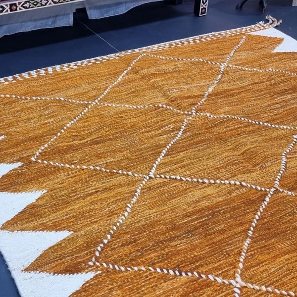 Kamel kilim marockansk matta