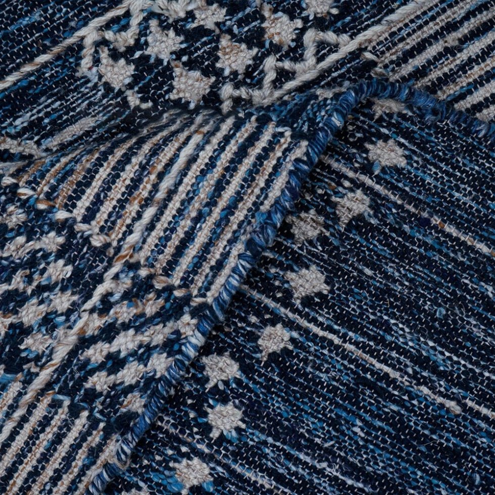 Denim kilim matta i graderad stil