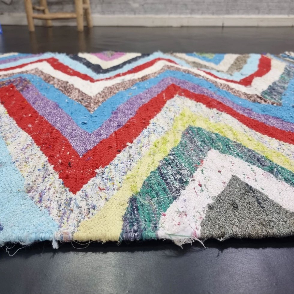Geometrisk kilim berbermatta