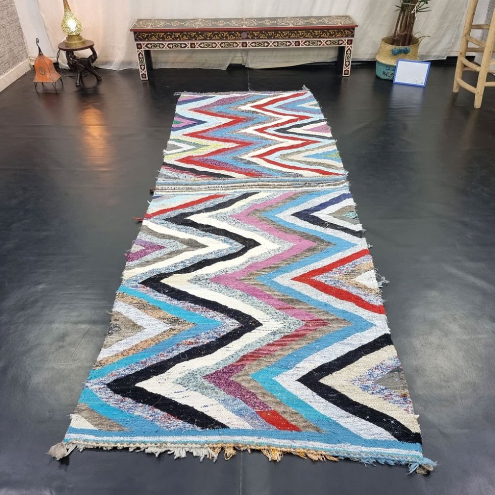 Geometrisk kilim berbermatta