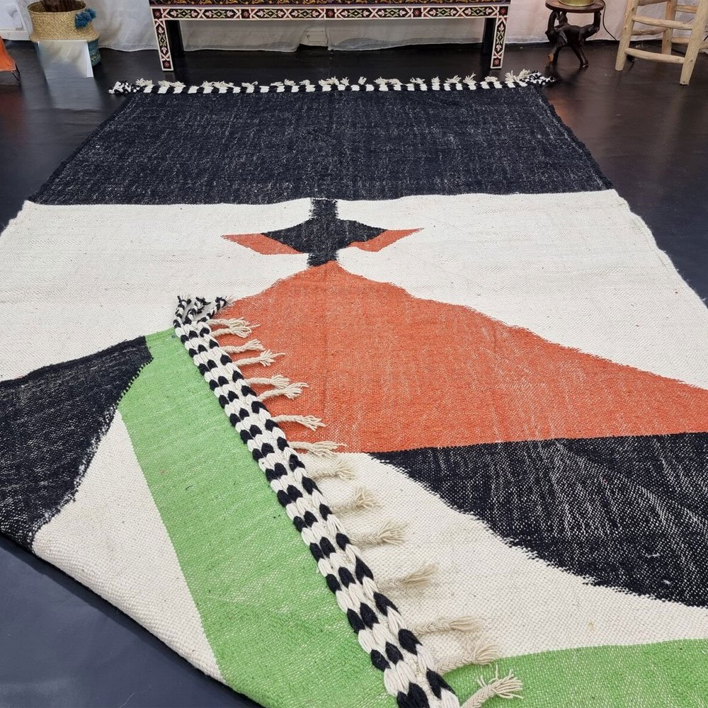 Modern etnisk kilim berbermatta Modern etnisk kilim berbermatta