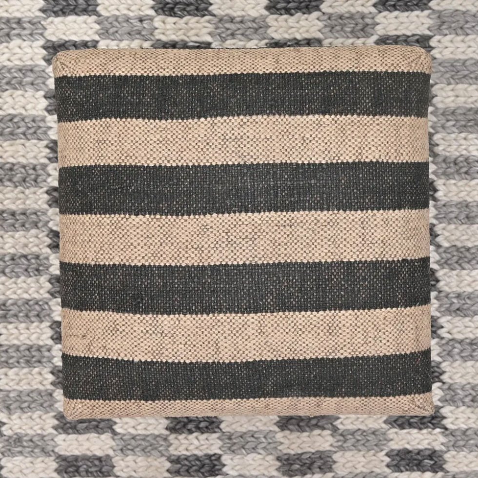 Svart randig kilim fotpall ottoman