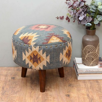 Grå rund kilim ottoman