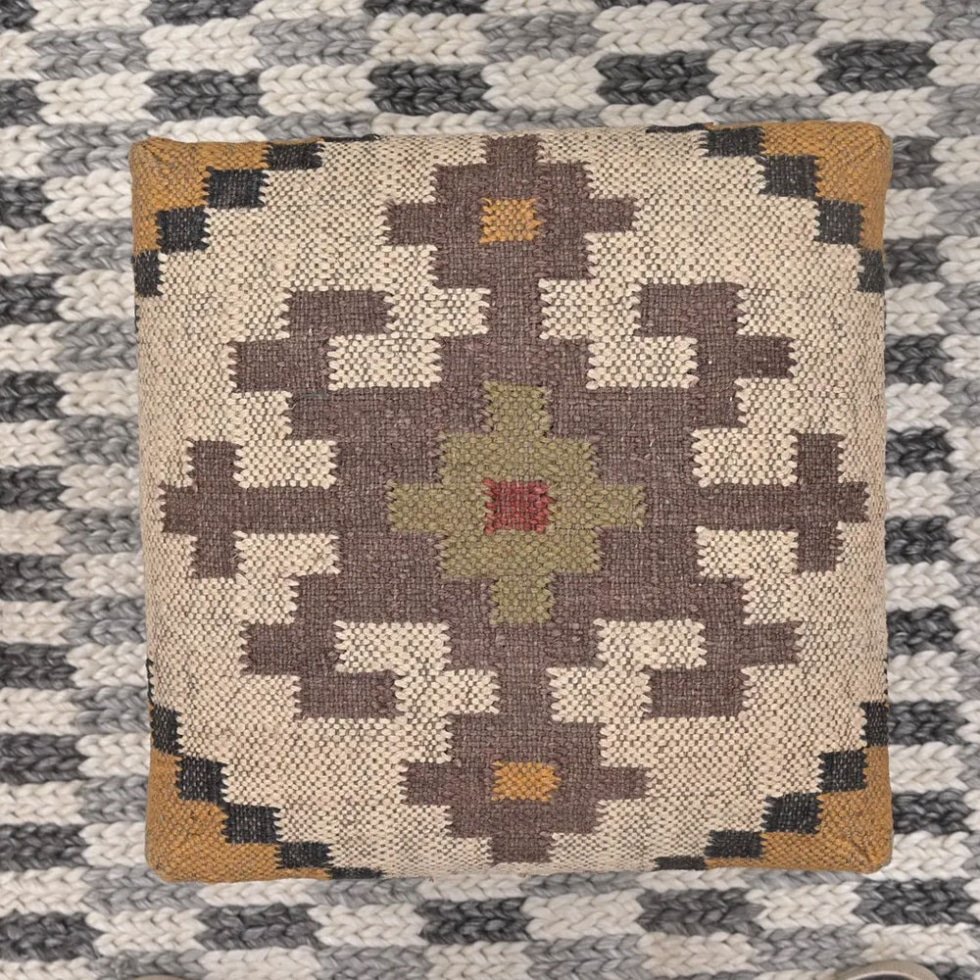 Elfenben fyrkantig utsmyckad kilim fotpall ottoman
