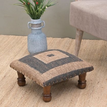 Svartvit fyrkantig kilim fotpall ottoman