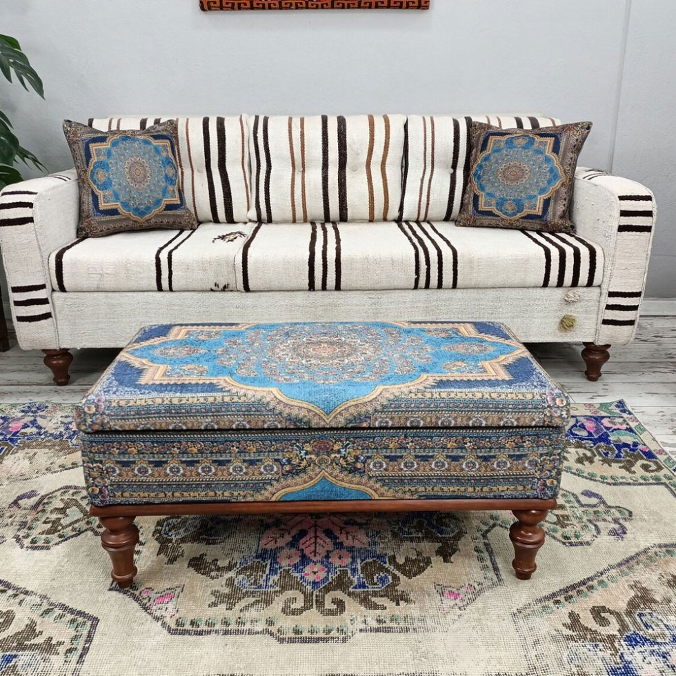 Blå turkisk kilim ottoman soffbord med förvaring