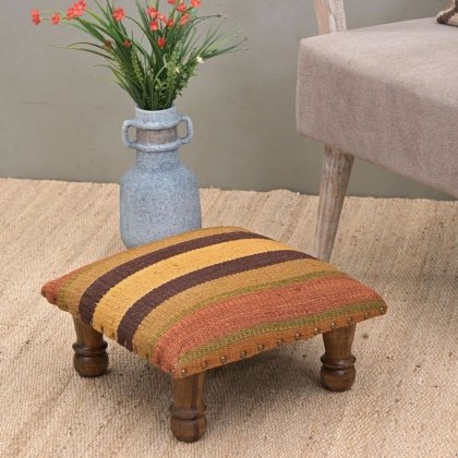 Liten randig kilim fotpall ottoman